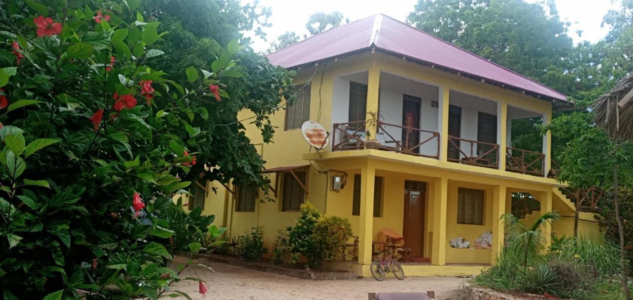 눙귀 Magharibi House 아파트 외부 사진